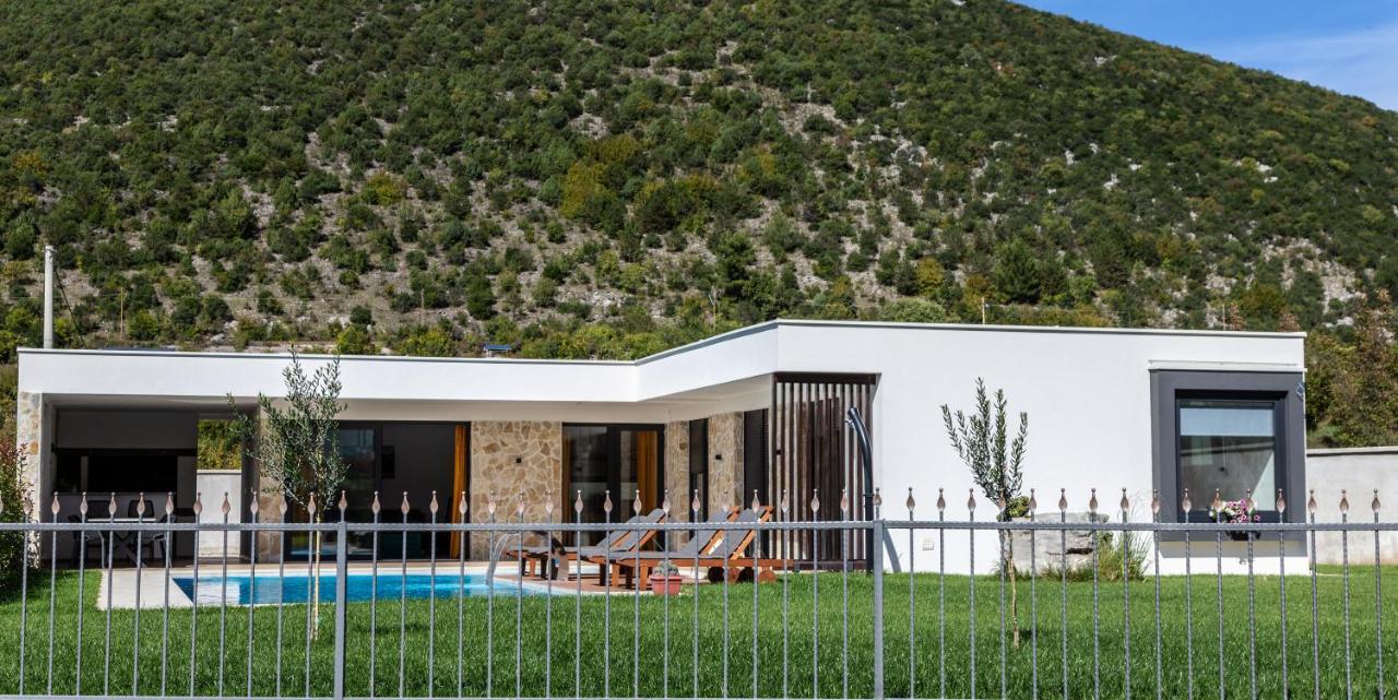 Villa Nera - Etwa โมสตาร์ ภายนอก รูปภาพ